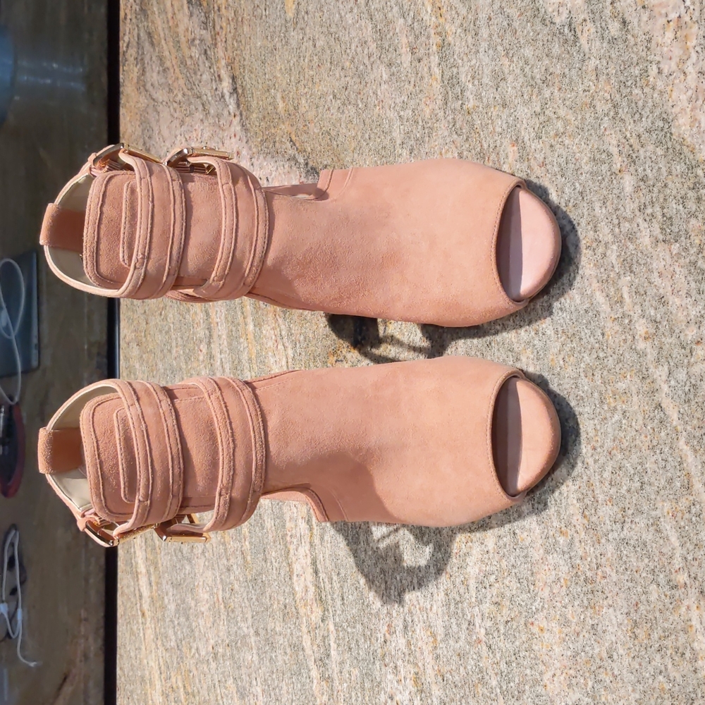 Michael Kors Blaze Dusty Pink Open toe booties Size 8